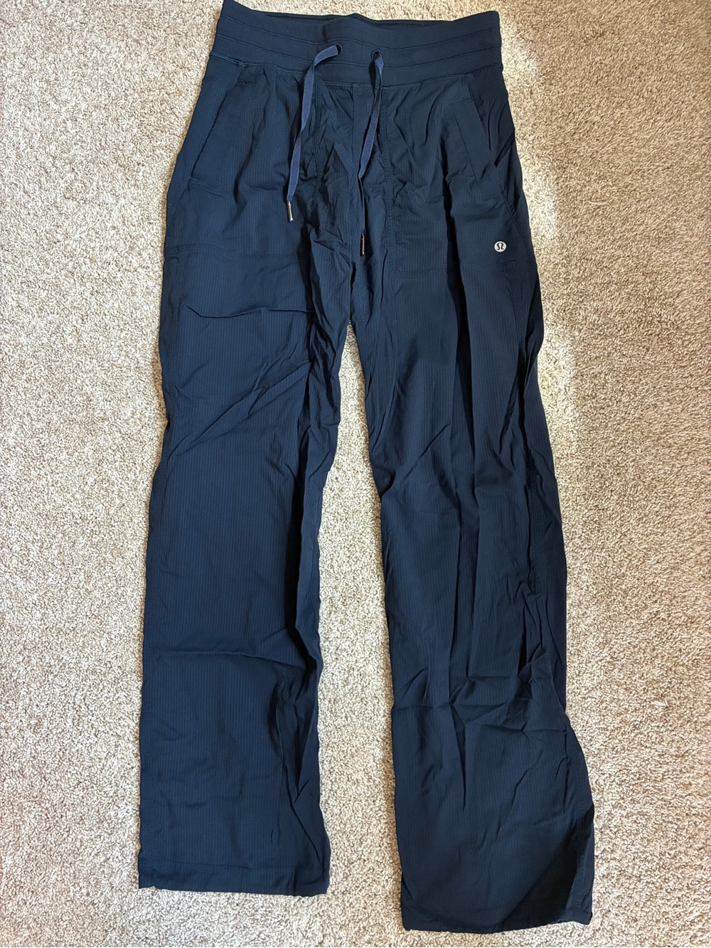 lululemon athletica Women’s Navy Drawstring Track Pants